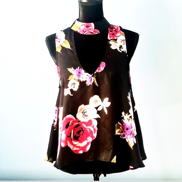 By Together Tops - High Choker Neckline Floral Summer Blouse